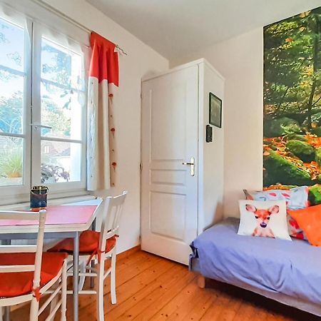 Gorgeous Apartment In Alette With Kitchenette Bagian luar foto
